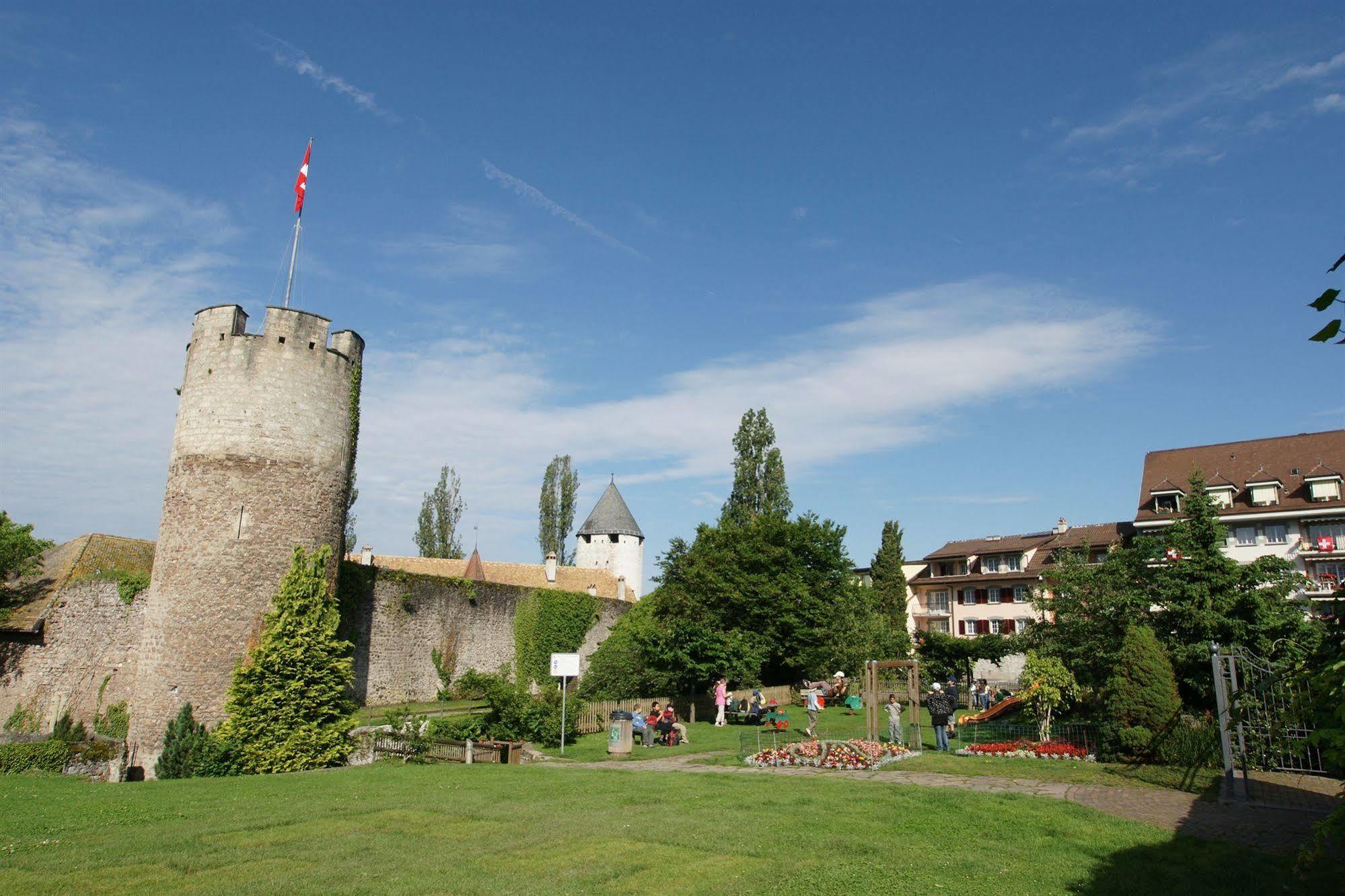 Hotel De La Vieille Tour La Tour-de-Peilz Exterior photo